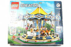 Lot 110 - LEGO (DANEMARK) (1)