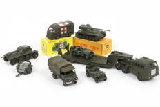 DINKY TOYS (FRANCE) (9)