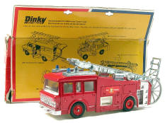 DINKY TOYS GB (1)