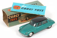 Lot 93 - CORGI TOYS (GB) (1)