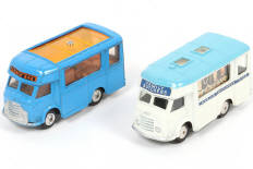 Lot 114 - CORGI TOYS (GB) (2)