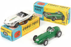 Lot 194 - CORGI TOYS (GB) (2)
