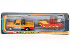 Lot 197 - CORGI TOYS (GB) (1)