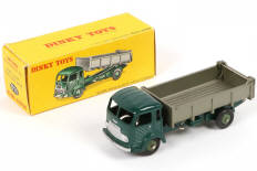 Lot 409 - DINKY TOYS (FRANCE) (1)
