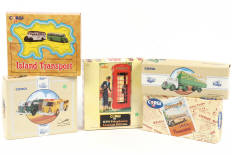 Lot 200 - CORGI TOYS (GB) (5)