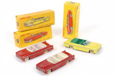 Lot 421 - DINKY TOYS (FRANCE) (3)