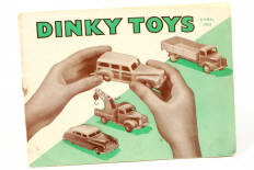Lot 384 - DINKY TOYS (FRANCE) (1)