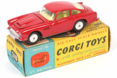 Lot 185 - CORGI TOYS (GB) (1)