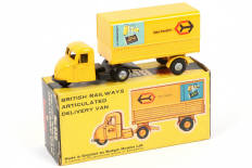 Lot 129 - BUDGIE MODELS (GB) (1)