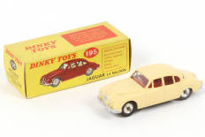 Lot 258 - DINKY TOYS (GB) (1)