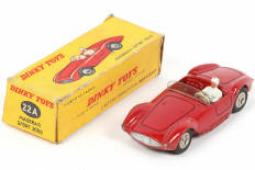 Lot 265 - DINKY TOYS (FRANCE) (1)