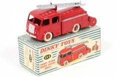 Lot 340 - DINKY TOYS (FRANCE) (1)