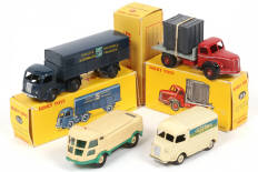 Lot 358 - DINKY TOYS (FRANCE) (4)