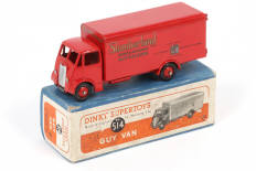 Lot 278 - DINKY TOYS (GB) (1)