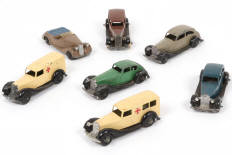 Lot 301 - DINKY TOYS (GB) (7)
