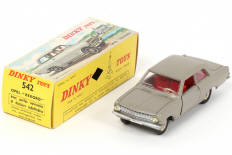 Lot 347 - DINKY TOYS (FRANCE) (1)