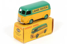 Lot 362 - DINKY TOYS (FRANCE) (1)