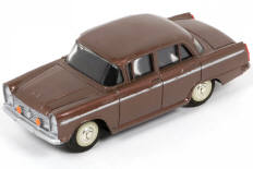 Lot 102 - ASAHI-ATC MODEL PET (JAPON) (1)