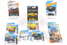 Lot 260 - DIVERS (10)