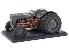 TRACTOYS LTD (GB) (1)