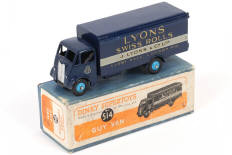 Lot 278 - DINKY TOYS (GB) (1)