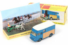 Lot 355 - DINKY TOYS (FRANCE) (1)