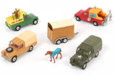 Lot 172 - CORGI TOYS (GB) (5)