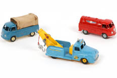Lot 110 - BUDGIE MODELS (GB) (3)