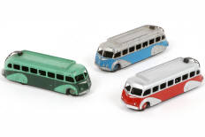 Lot 251 - DINKY TOYS (FRANCE) (3)