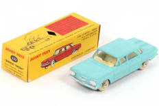 Lot 261 - DINKY TOYS (FRANCE) (1)