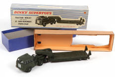 Lot 266 - DINKY TOYS (FRANCE) (1)