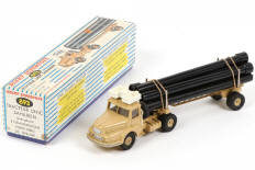 Lot 263 - DINKY TOYS (FRANCE) (1)