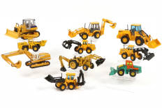 Lot 63 - DIVERS (10)