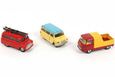 Lot 143 - CORGI TOYS (GB) (3)