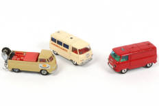 Lot 139 - CORGI TOYS (GB) (3)