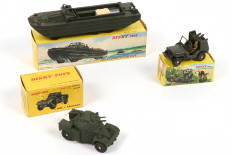Lot 273 - DINKY TOYS (FRANCE) (3)