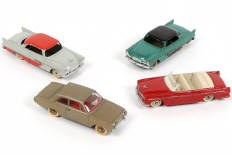 Lot 275 - DINKY TOYS (FRANCE) (4)