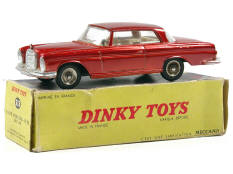 DINKY TOYS FRANCE (1)