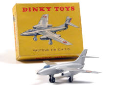 DINKY TOYS FRANCE (1)