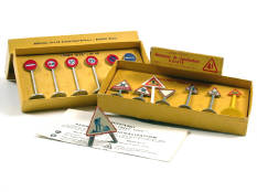 DINKY TOYS FRANCE (2)