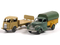 DINKY TOYS (FRANCE) (2)