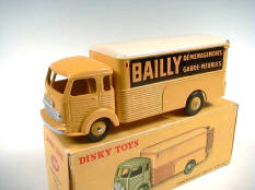 DINKY TOYS FRANCE (1)