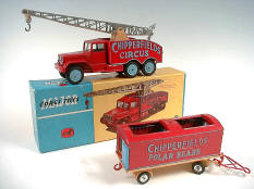 CORGI TOYS (2)