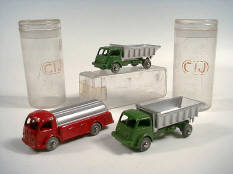 C.I.J (3)