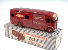 DINKY TOYS GB (1)