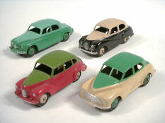 DINKY TOYS (GB) (4)