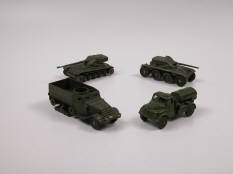 DINKY TOYS (4)