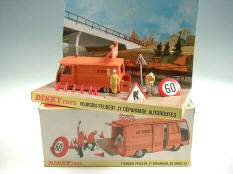 DINKY TOYS FRANCE (1)