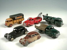 DINKY TOYS (FRANCE) (6)