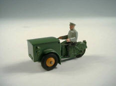 DINKY TOYS (FRANCE) (1)